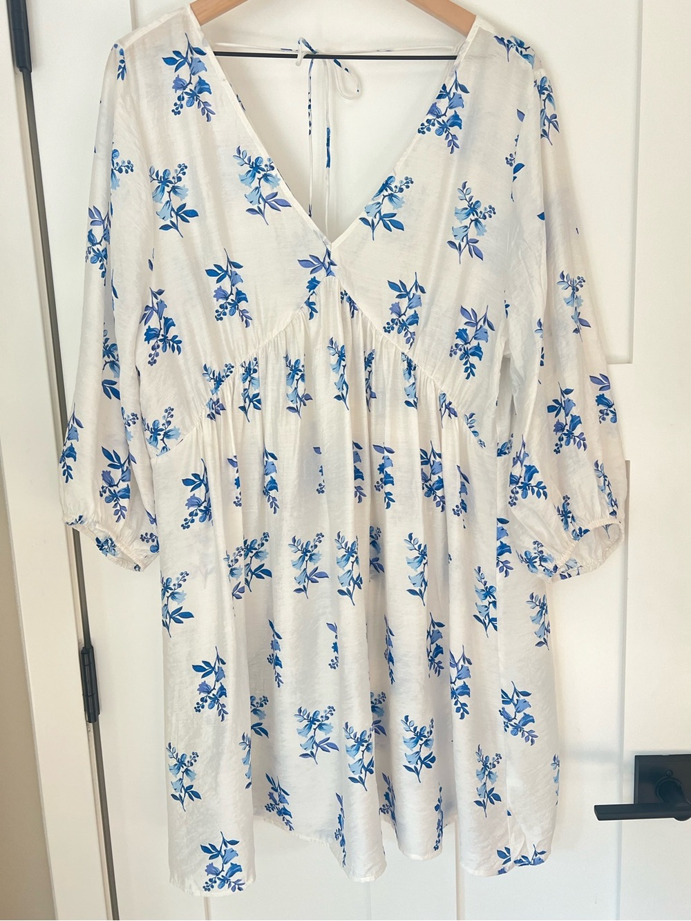 H&M Blue Floral Empire Waist Beach Cover-Up Dress Estimated Large